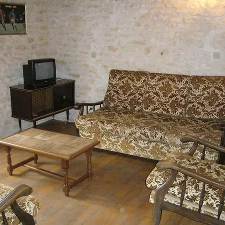 Pigeonnier 4 Personnes * Trejouls