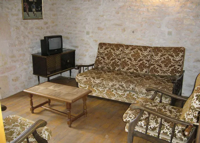 Pigeonnier 4 Personnes * Trejouls